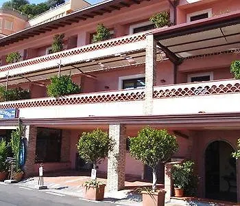 Mendolia Ξενοδοχείο 3*