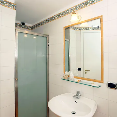 Mendolia 3* Таормина