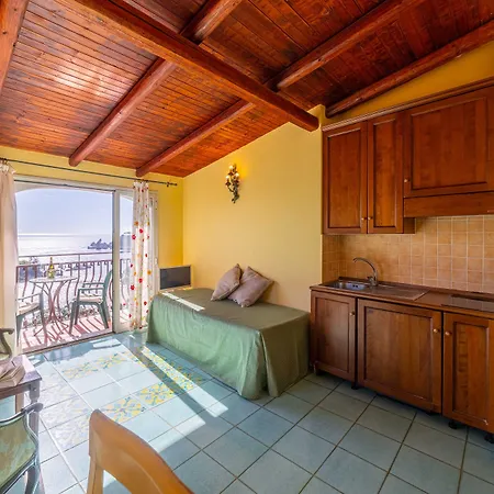 Hotel Mendolia