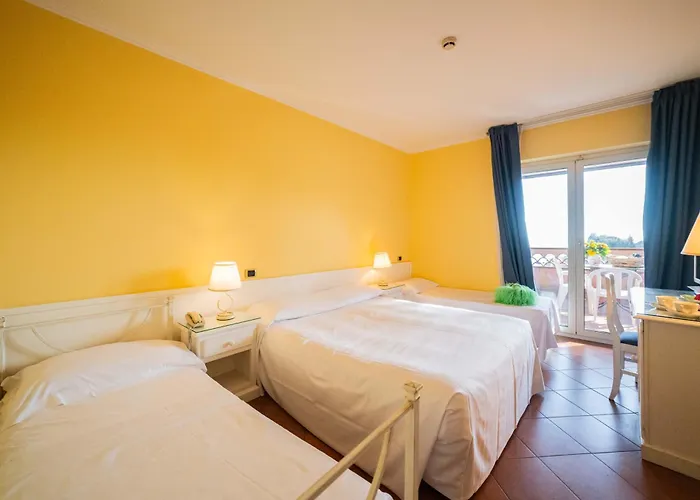 メンドリア ビーチ ホテル タオルミーナ