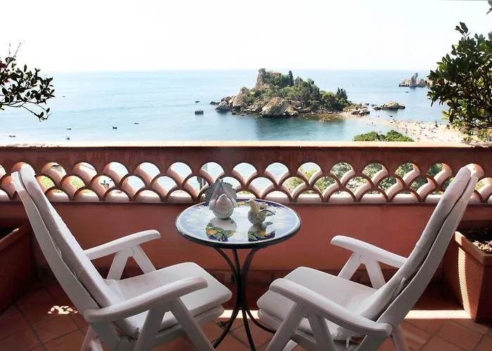 メンドリア ビーチ 3*