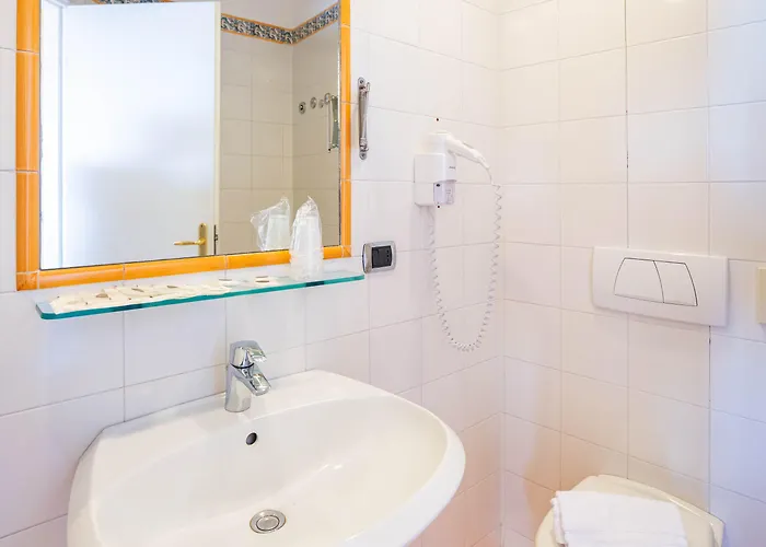 ホテル メンドリア ビーチ タオルミーナ