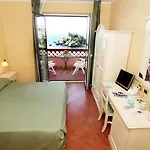 Hotel Mendolia